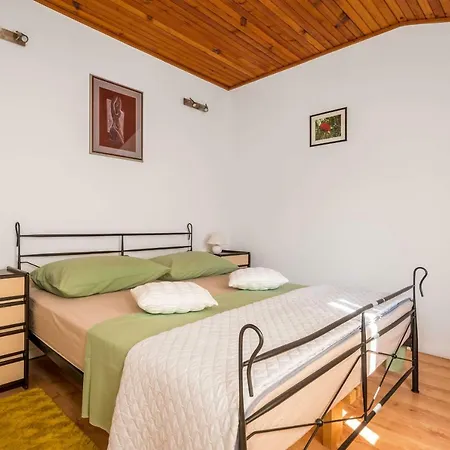Snjezana Apartment
